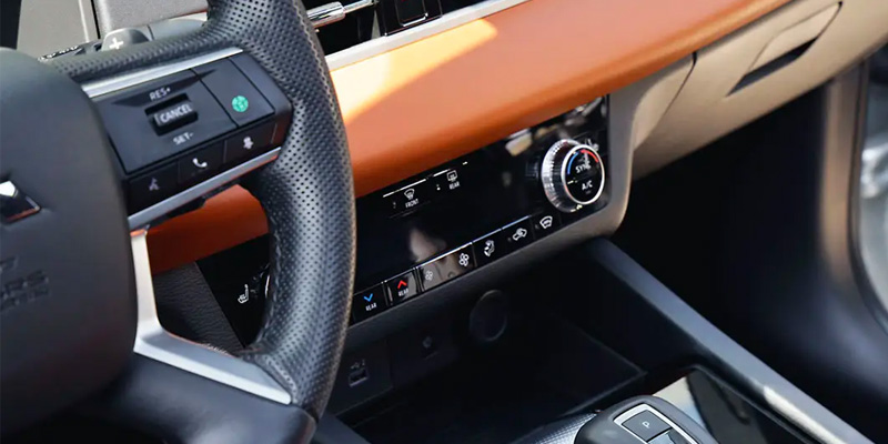 2025 Mitsubishi Outlander PHEV in Morrow, GA