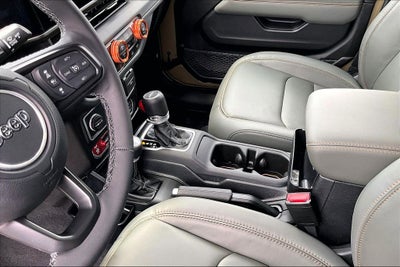 2025 Jeep Gladiator Mojave X
