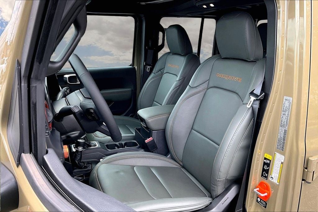 2025 Jeep Gladiator Mojave X