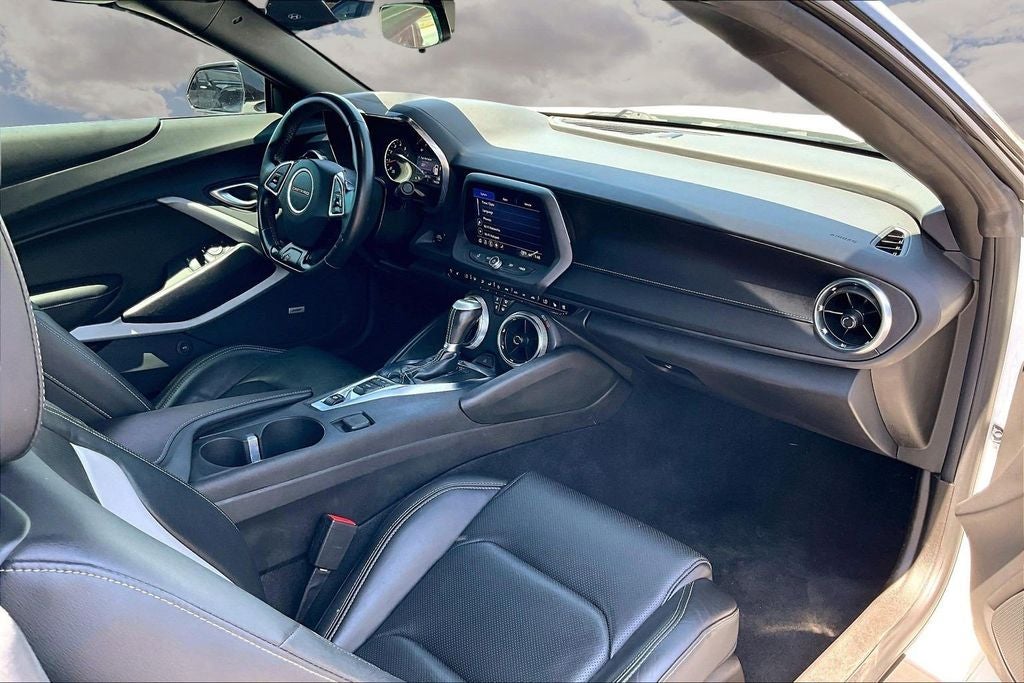 2023 Chevrolet Camaro 2LT 2LT