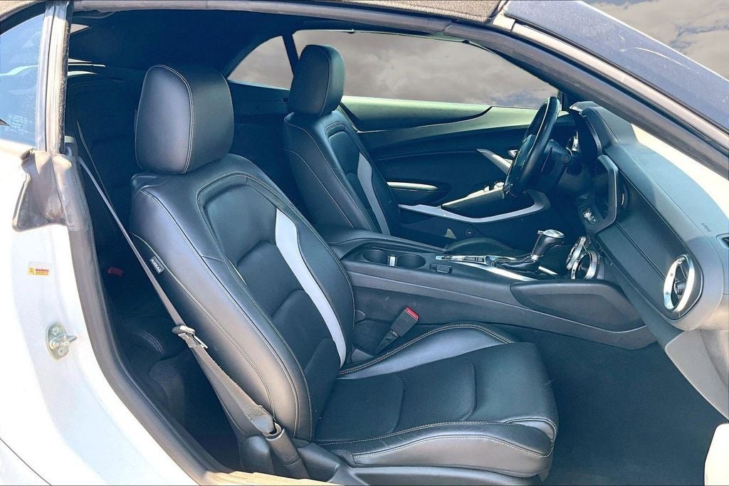 2023 Chevrolet Camaro 2LT 2LT