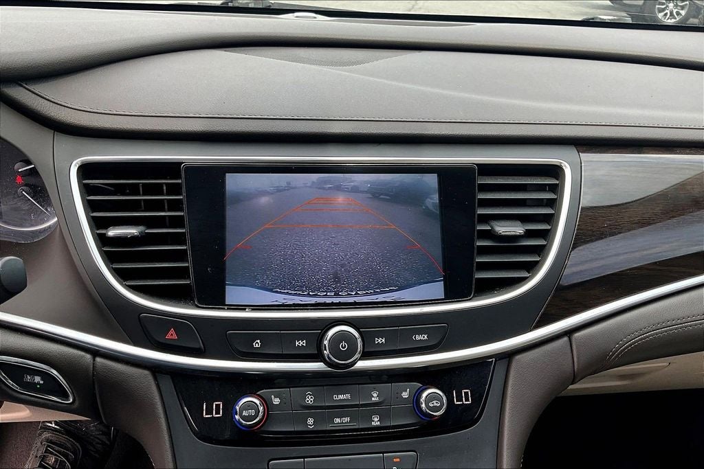 2017 Buick LaCrosse Essence