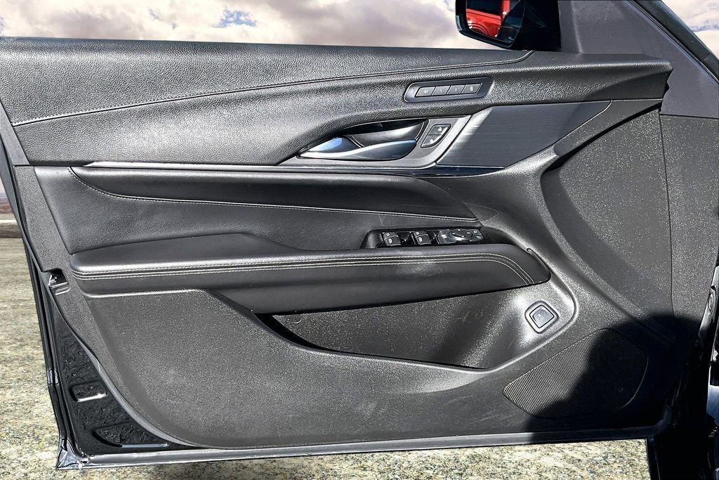 2023 Cadillac CT4 Premium Luxury