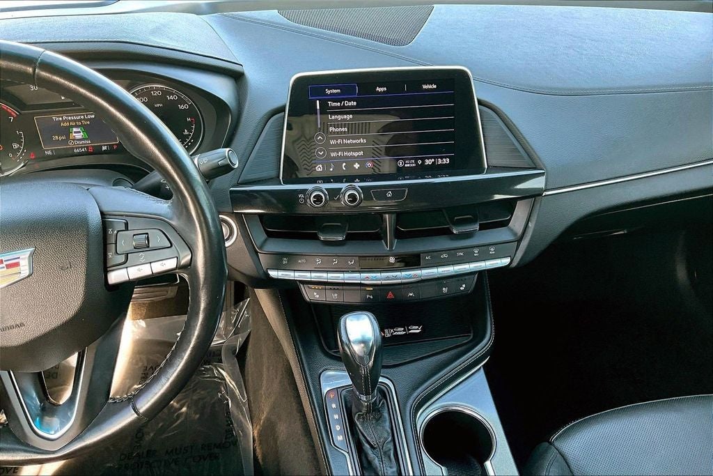 2023 Cadillac CT4 Premium Luxury