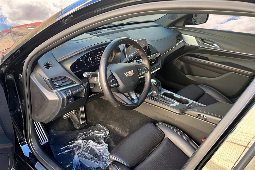 2022 Cadillac CT4 Sport