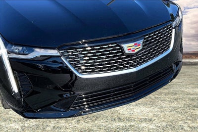 2024 Cadillac CT4 Luxury