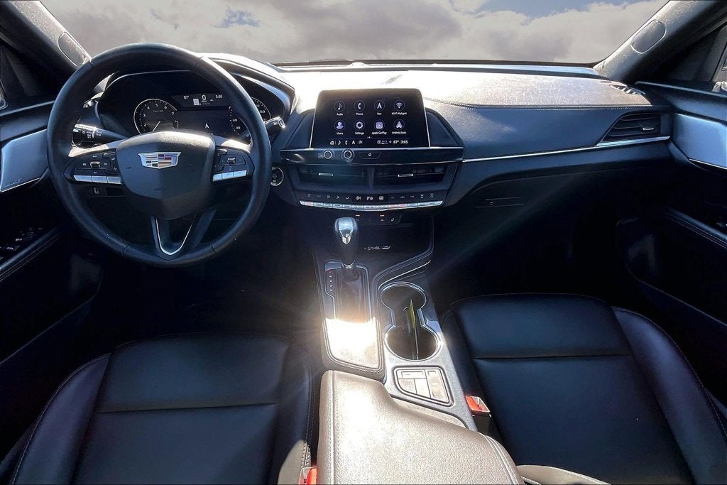 2024 Cadillac CT4 Luxury