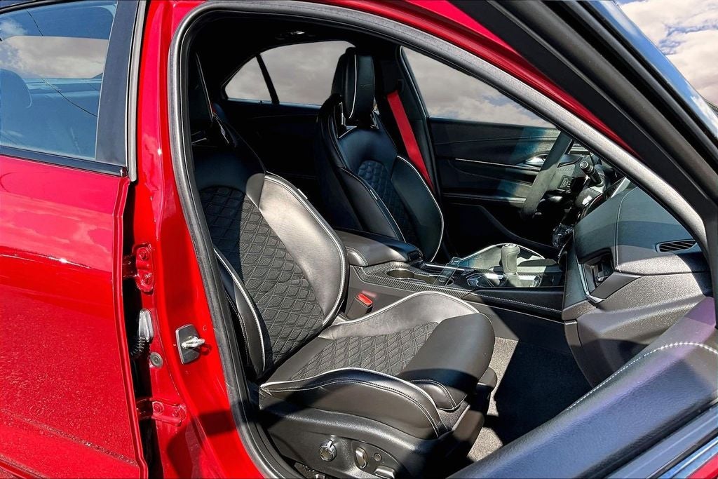2022 Cadillac CT4 V-Series Blackwing