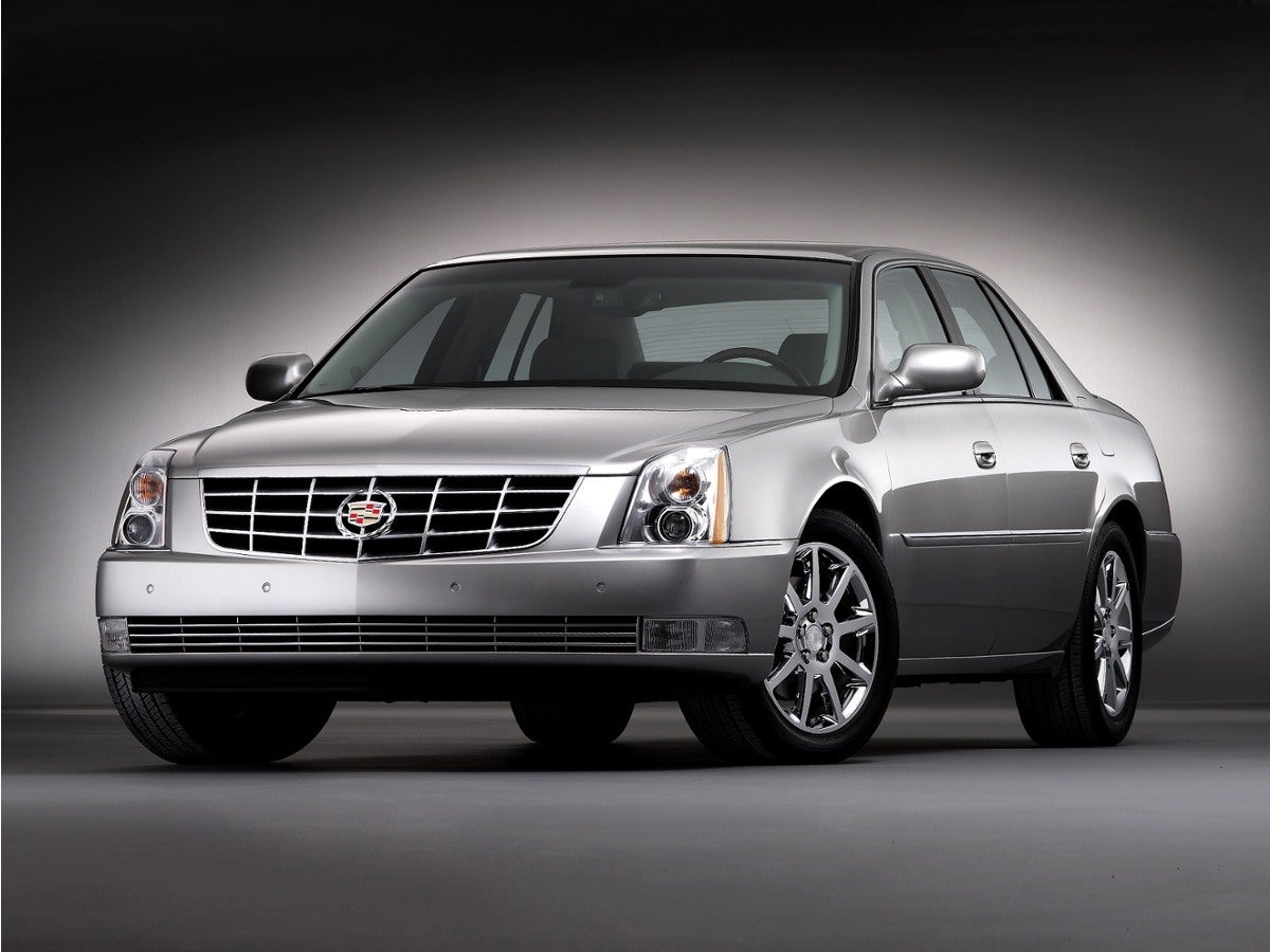 2011 Cadillac DTS's photo