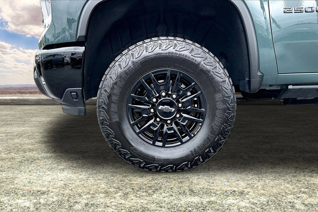 2026 Chevrolet Silverado 2500HD ZR2