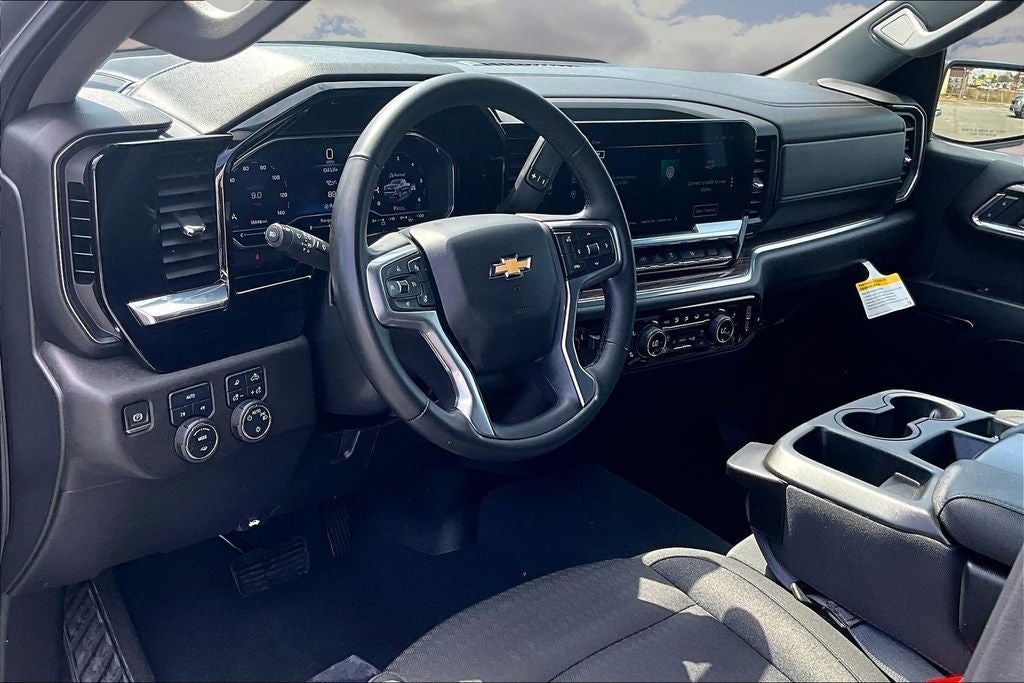 2024 Chevrolet Silverado 1500 LT LT1