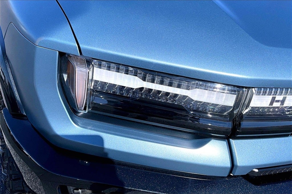 2024 GMC Hummer EV SUV 3X Omega Edition