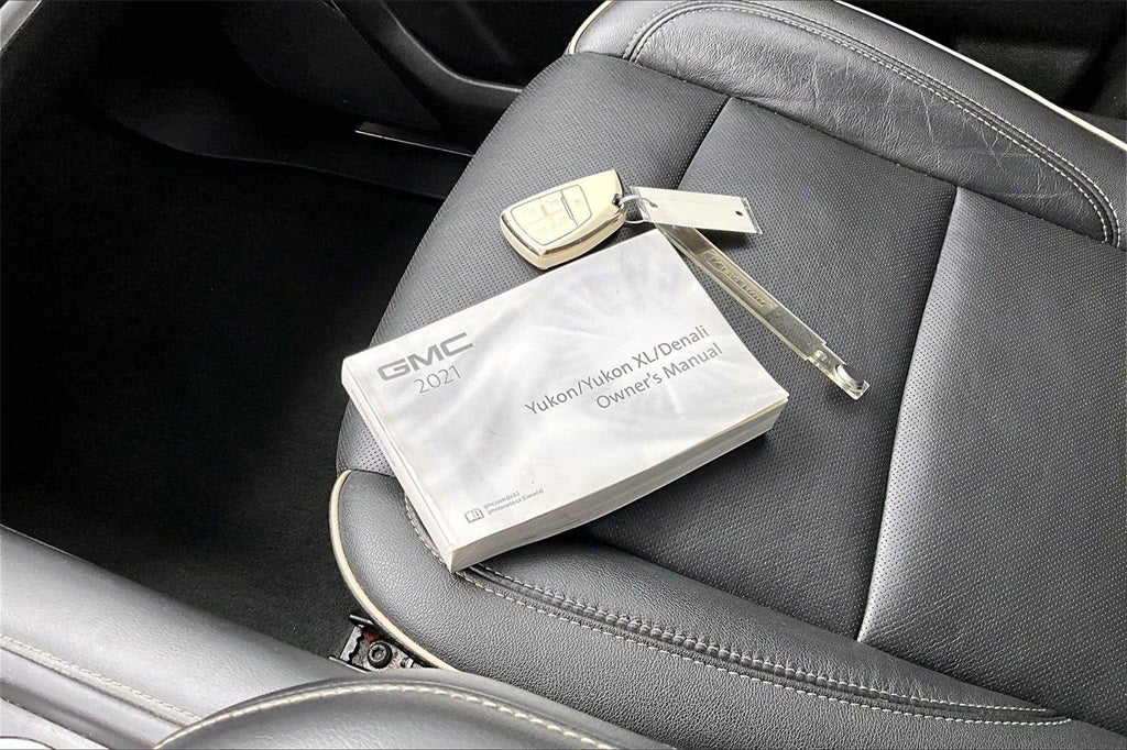 2021 GMC Yukon XL SLT