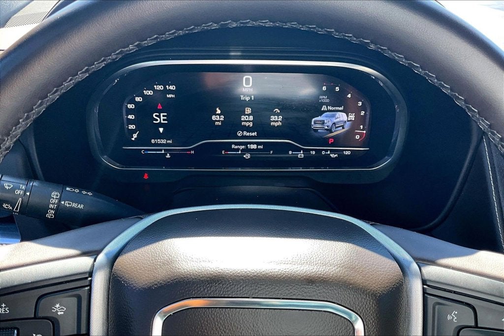 2023 GMC Yukon XL SLT