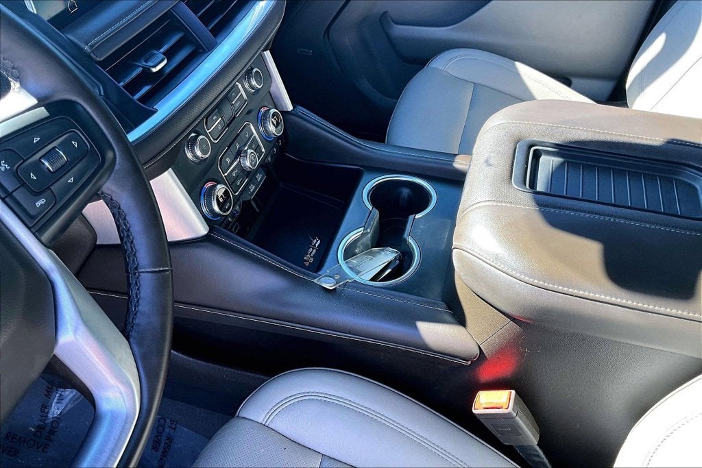2023 GMC Yukon XL SLT