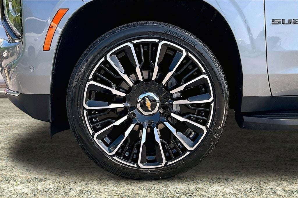 2025 Chevrolet Suburban High Country