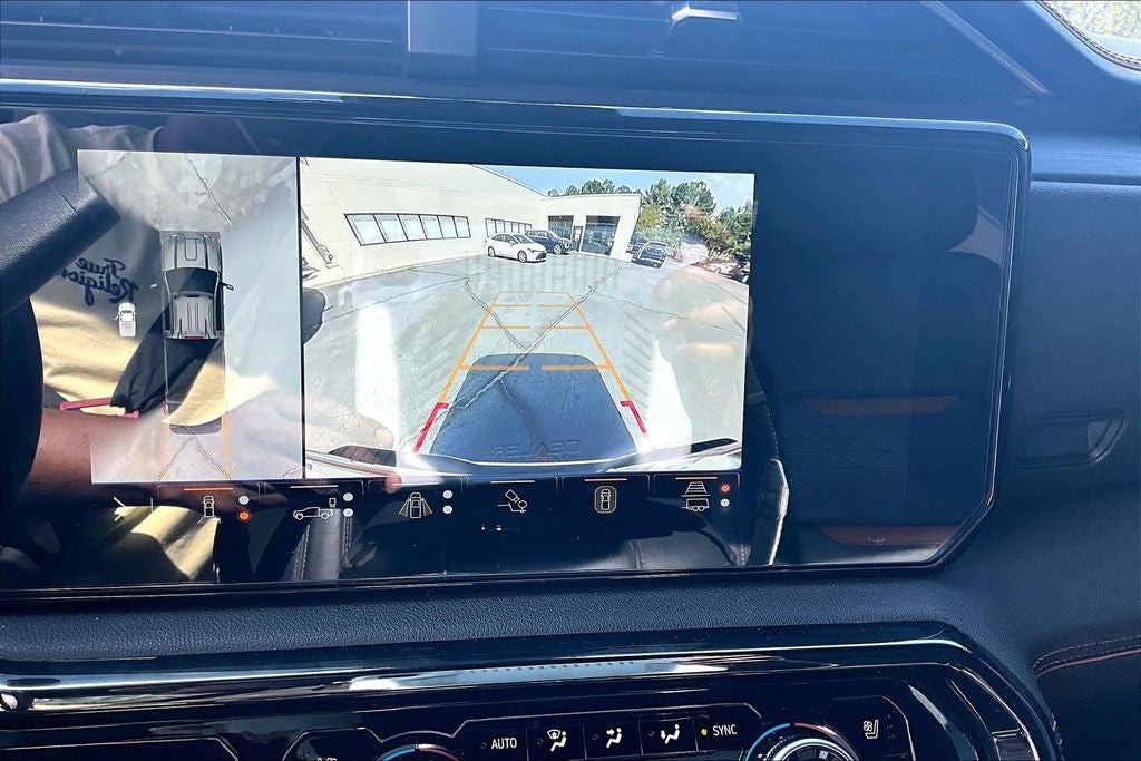 2025 GMC Sierra 2500HD AT4