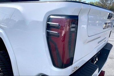 2025 GMC Sierra 2500HD AT4
