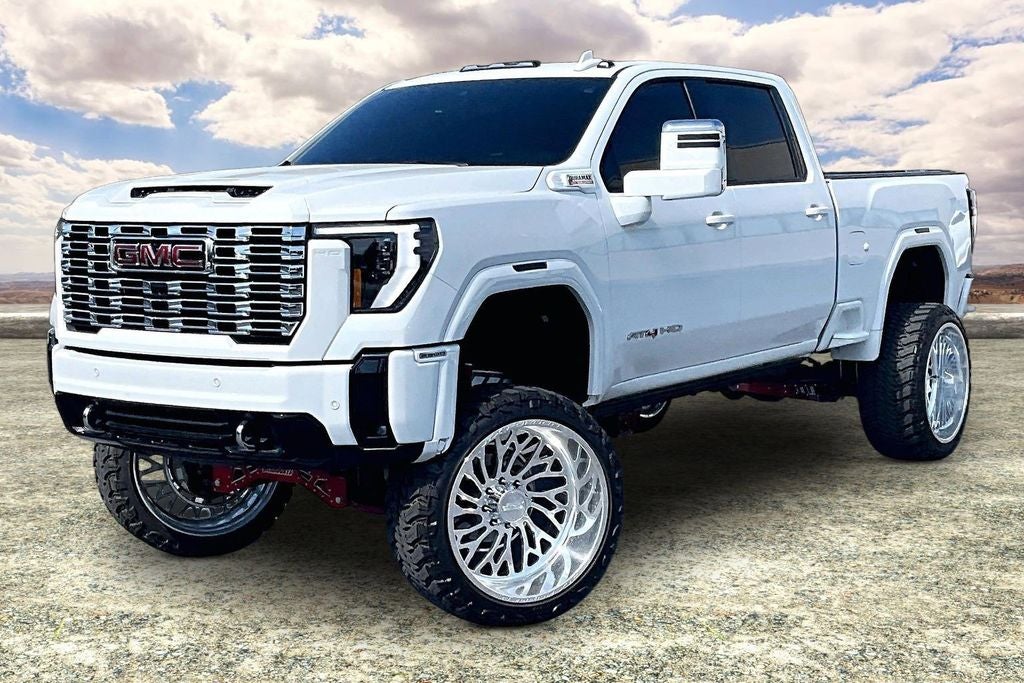 2025 GMC Sierra 2500HD AT4
