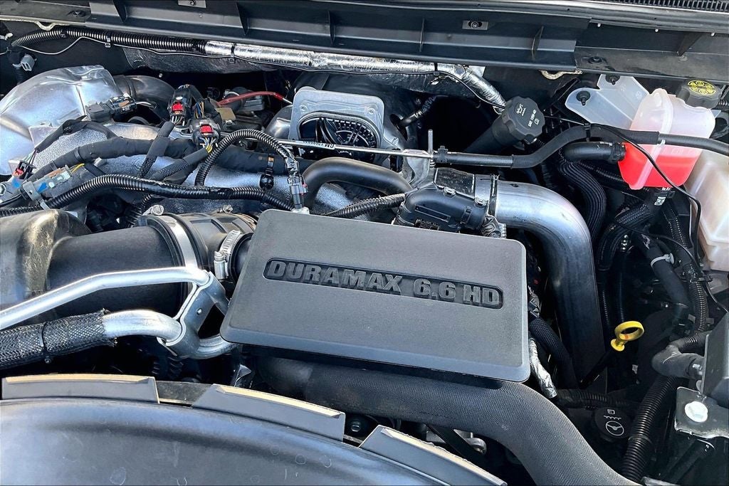 2025 GMC Sierra 2500HD AT4