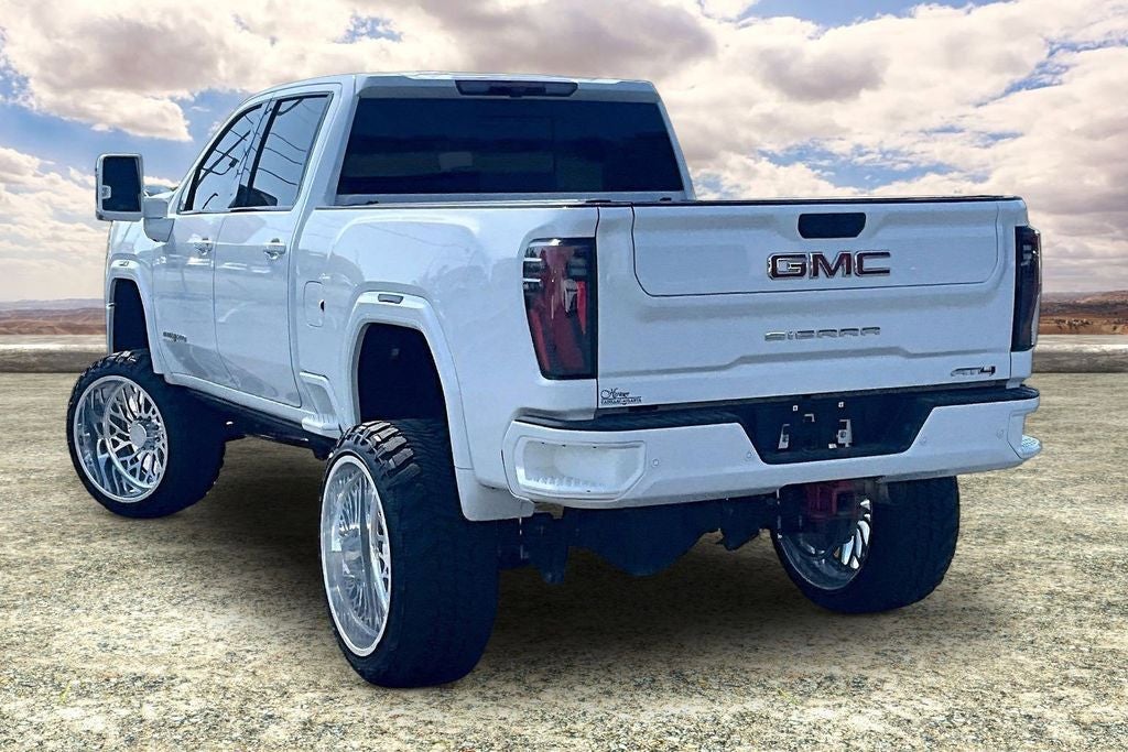 2025 GMC Sierra 2500HD AT4