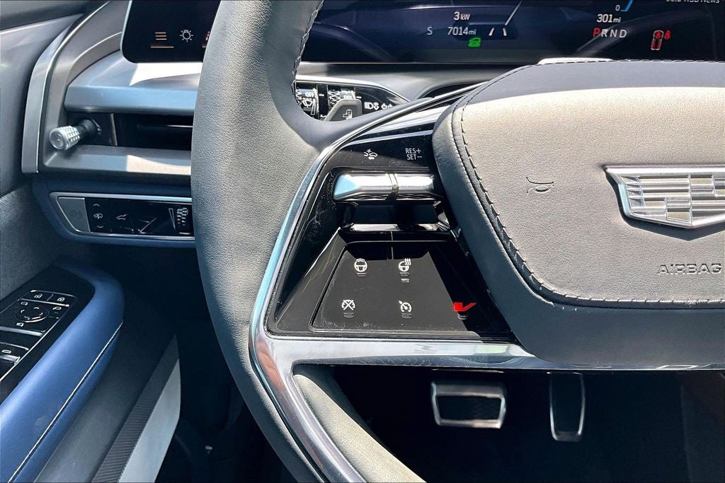 2026 Cadillac VISTIQ Premium Luxury