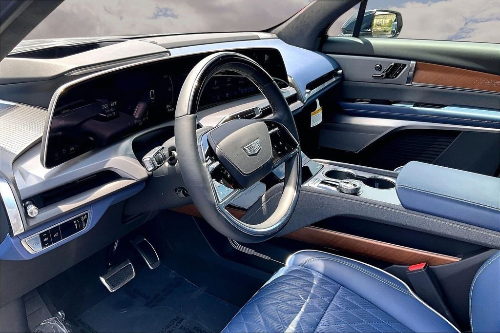 2026 Cadillac VISTIQ Premium Luxury
