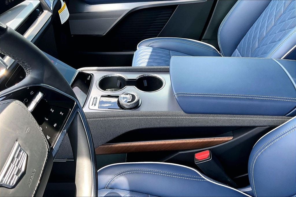 2026 Cadillac VISTIQ Premium Luxury