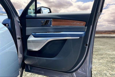 2026 Cadillac VISTIQ Premium Luxury