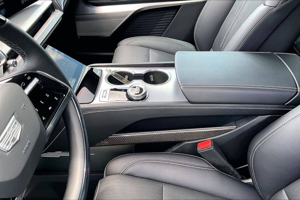 2026 Cadillac VISTIQ Sport