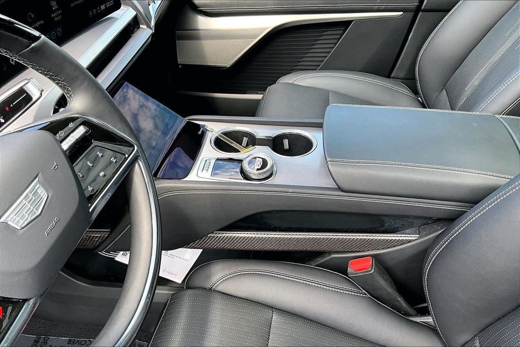 2026 Cadillac VISTIQ Sport
