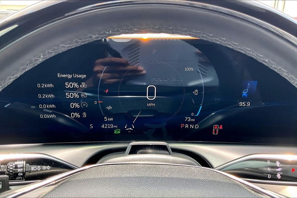 2026 Cadillac VISTIQ Sport