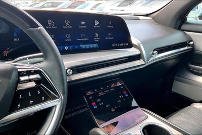 2026 Cadillac VISTIQ Sport