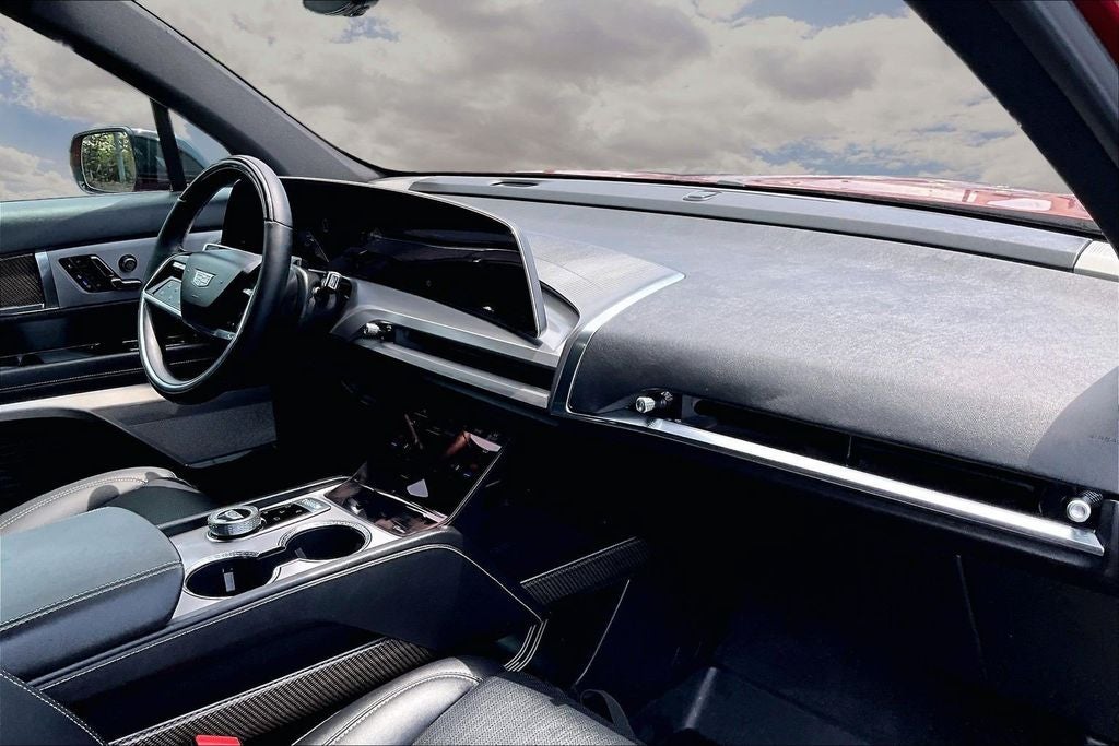 2026 Cadillac VISTIQ Sport