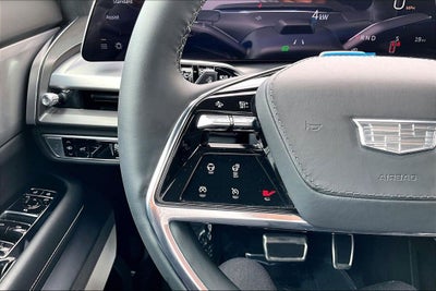 2026 Cadillac VISTIQ Platinum