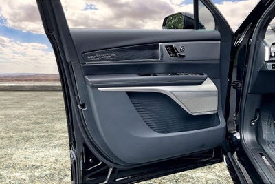 2026 Cadillac VISTIQ Platinum
