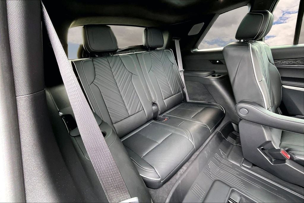 2026 Cadillac VISTIQ Platinum