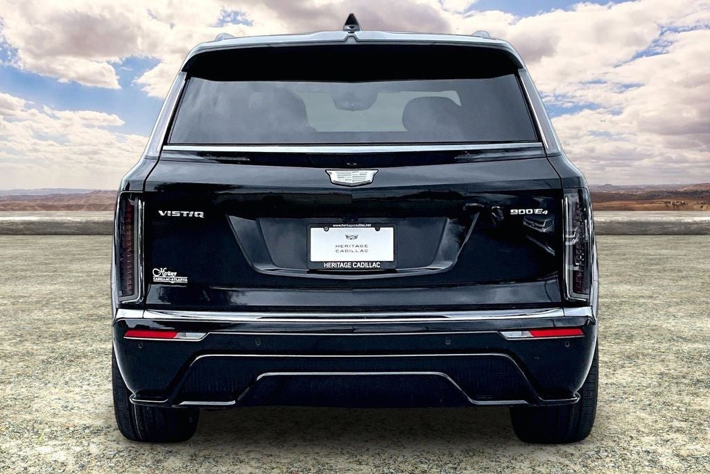 2026 Cadillac VISTIQ Platinum