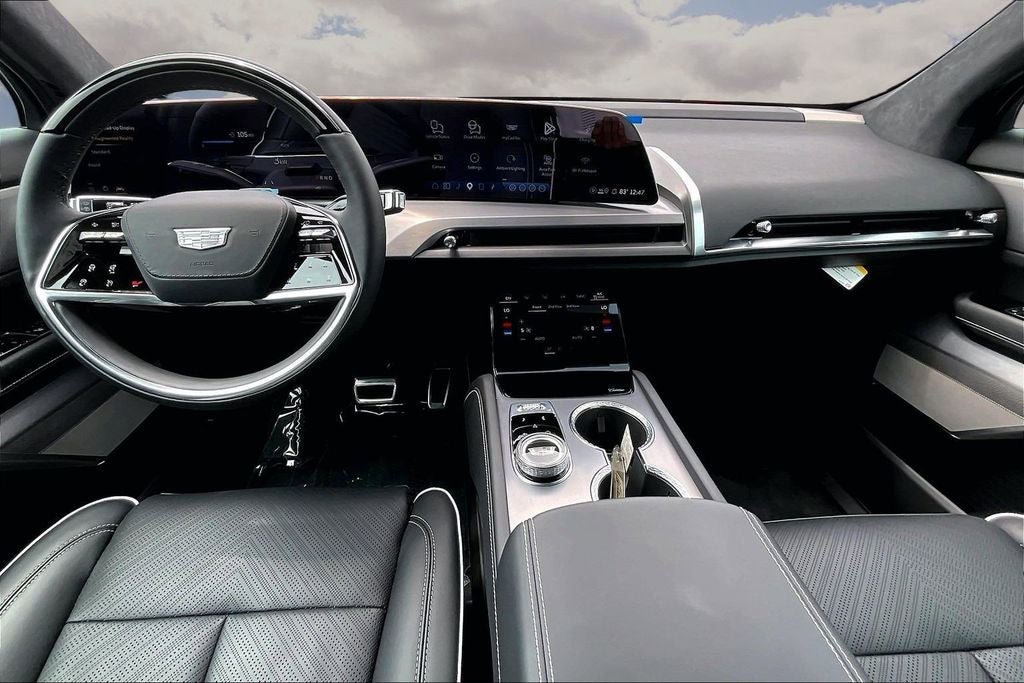 2026 Cadillac VISTIQ Platinum