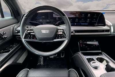2026 Cadillac VISTIQ Platinum