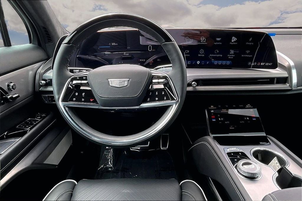 2026 Cadillac VISTIQ Platinum