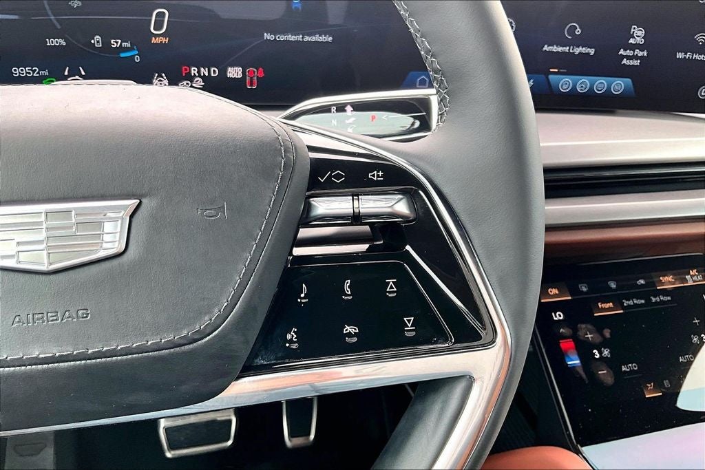 2026 Cadillac VISTIQ Platinum