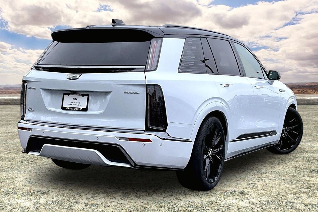 2026 Cadillac VISTIQ Platinum