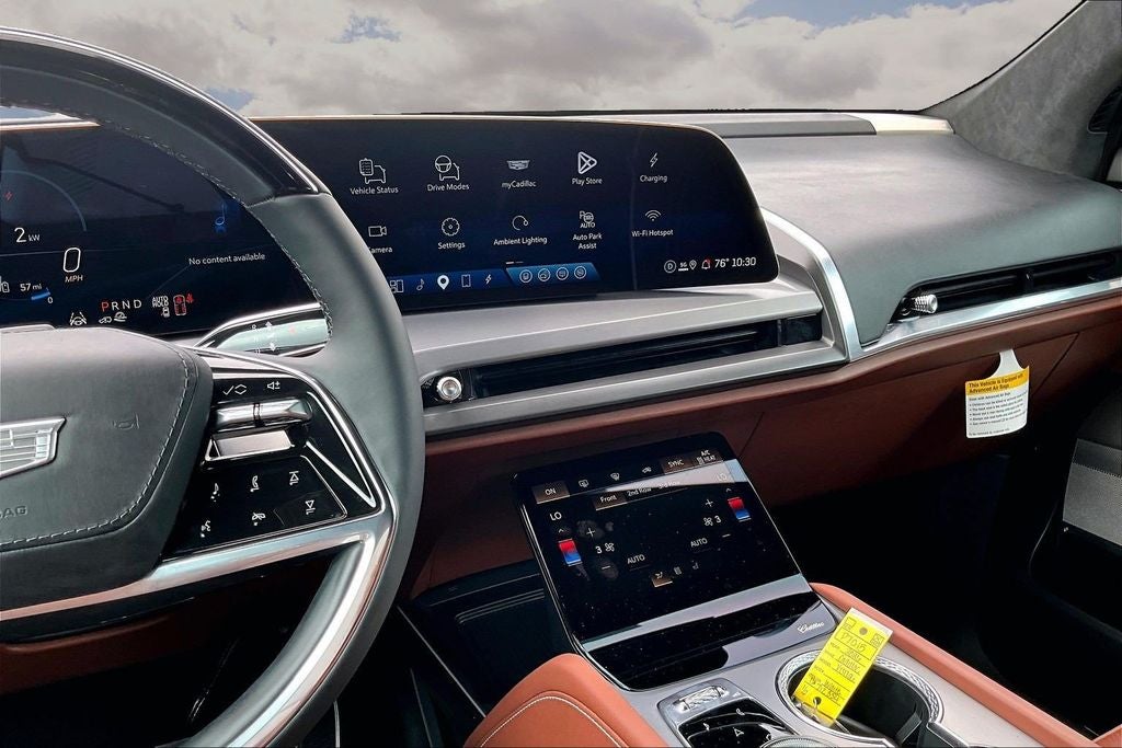 2026 Cadillac VISTIQ Platinum