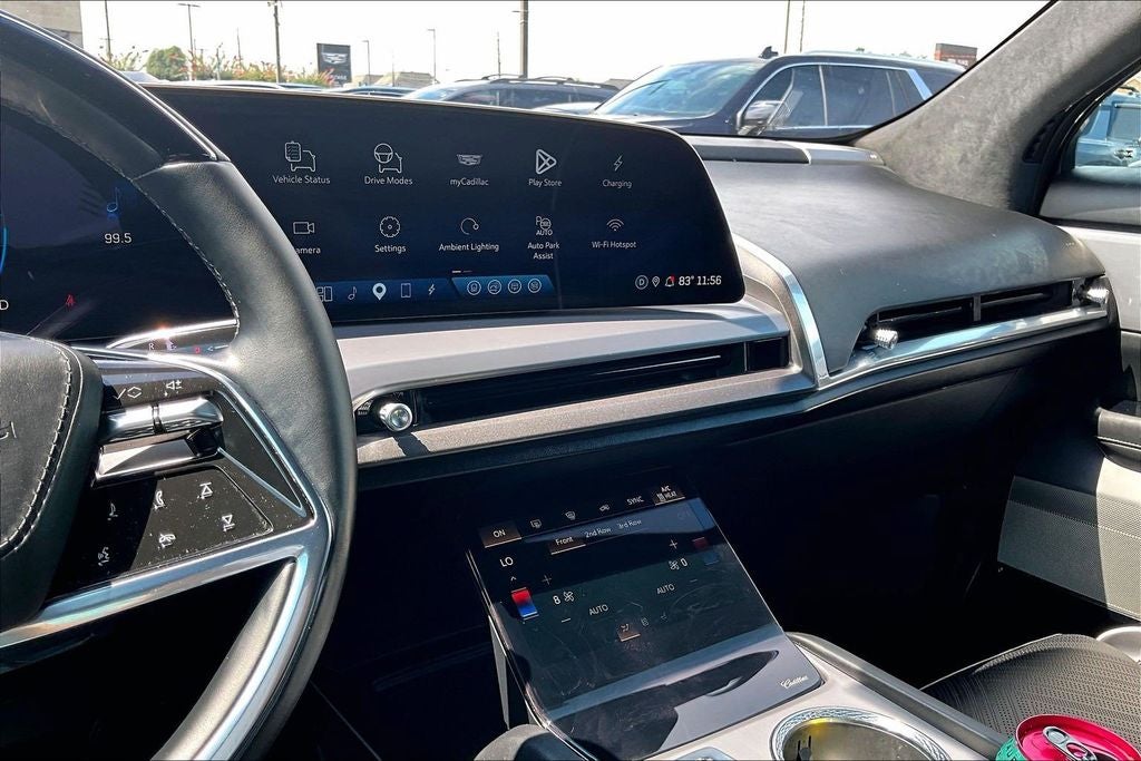 2026 Cadillac VISTIQ Platinum