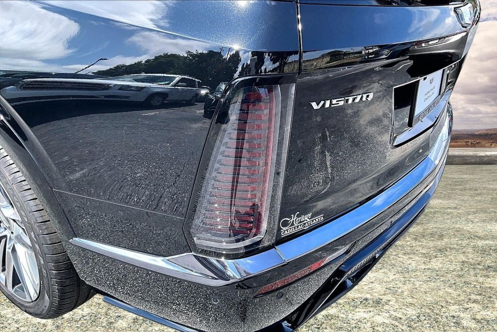 2026 Cadillac VISTIQ Platinum