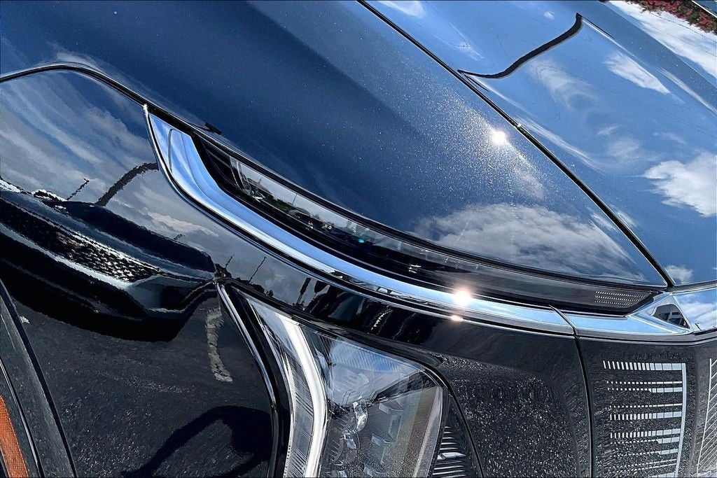 2026 Cadillac VISTIQ Platinum