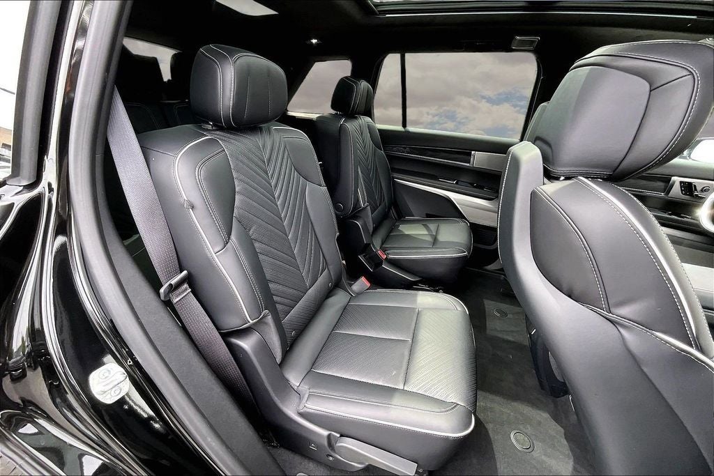 2026 Cadillac VISTIQ Platinum