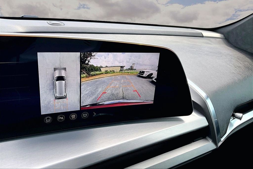 2026 Cadillac VISTIQ Platinum