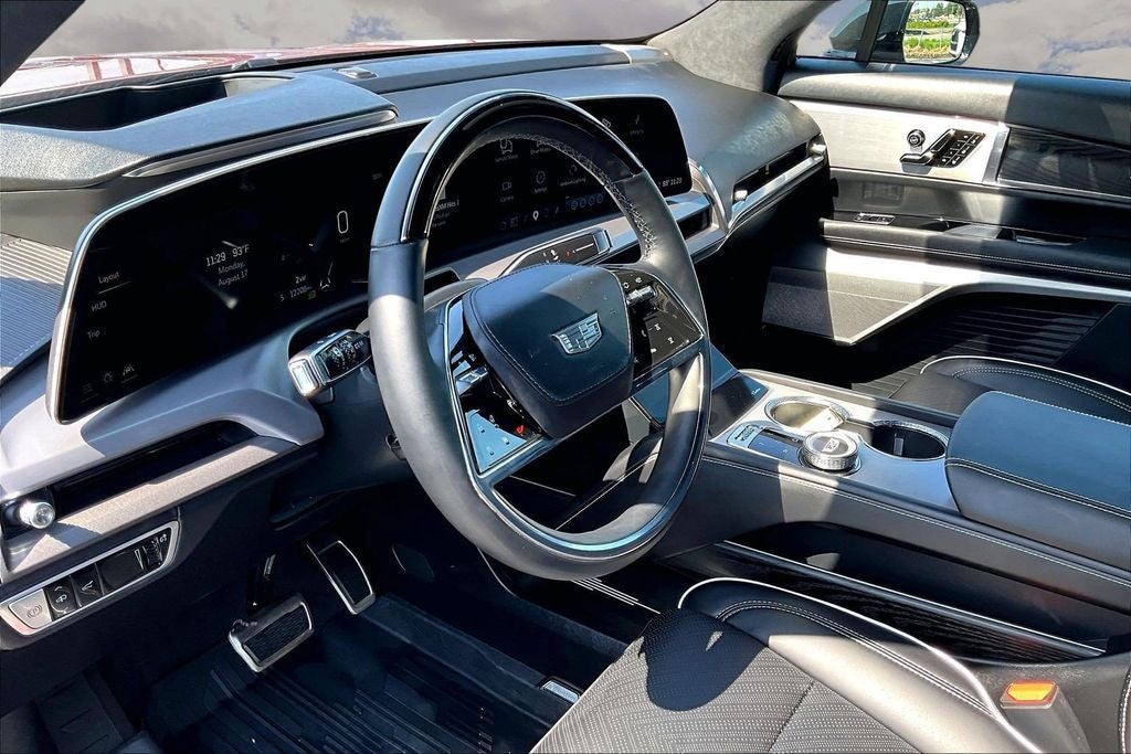 2026 Cadillac VISTIQ Platinum